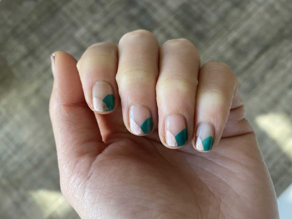 Abstract St. Patrick's Day Nails Tutorial